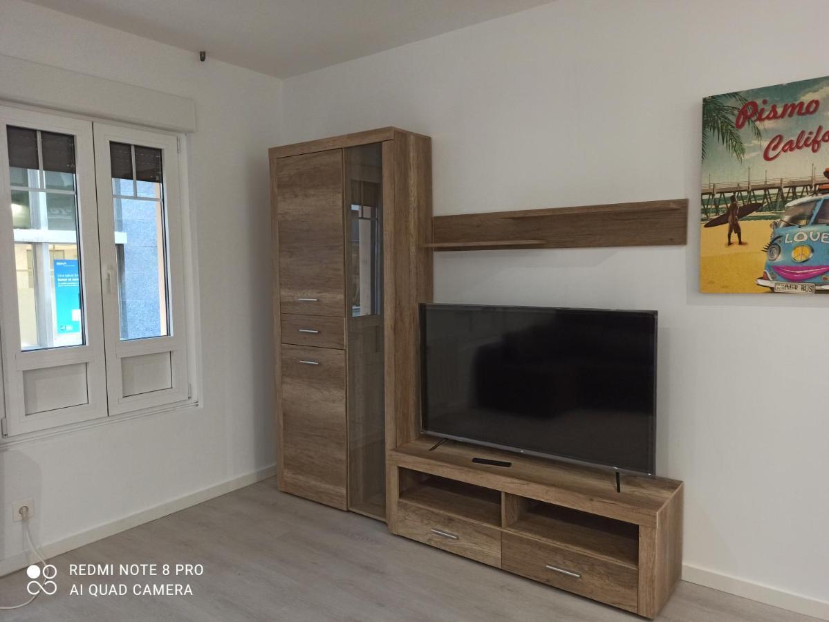 Acogedor Apartamento En El Centro De 기욘 외부 사진