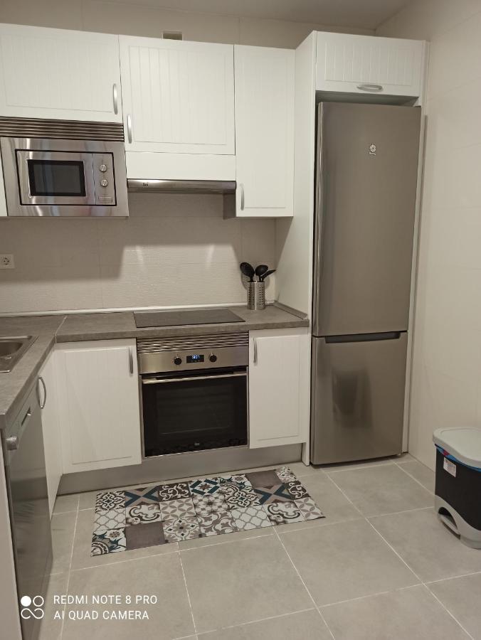 Acogedor Apartamento En El Centro De 기욘 외부 사진