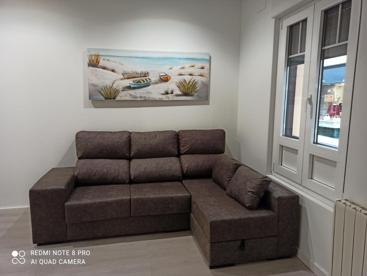 Acogedor Apartamento En El Centro De 기욘 외부 사진