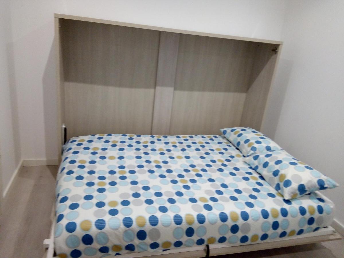 Acogedor Apartamento En El Centro De 기욘 외부 사진